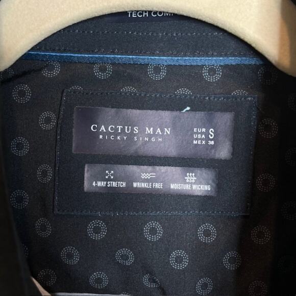 Cactus Man New Navy Anchor Shirt Short Sleeve Wrinkle Free Size Small - Picture 2 of 8